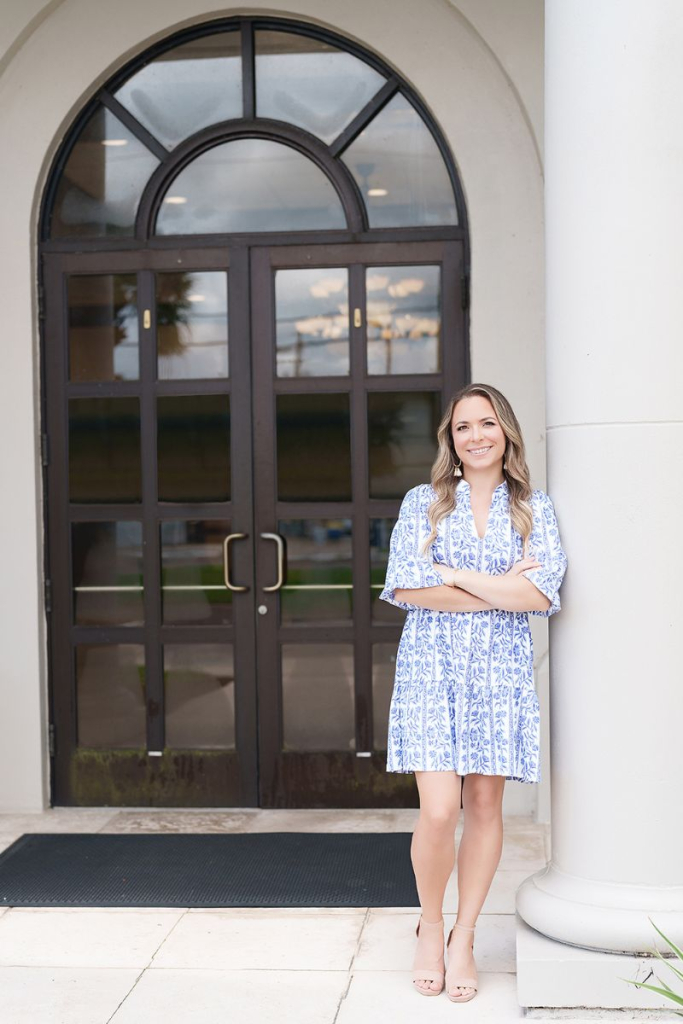 Anneliese Lightfoot, real estate agent in St. Simons Island and Brunswick ready to help with buying, selling, or investing